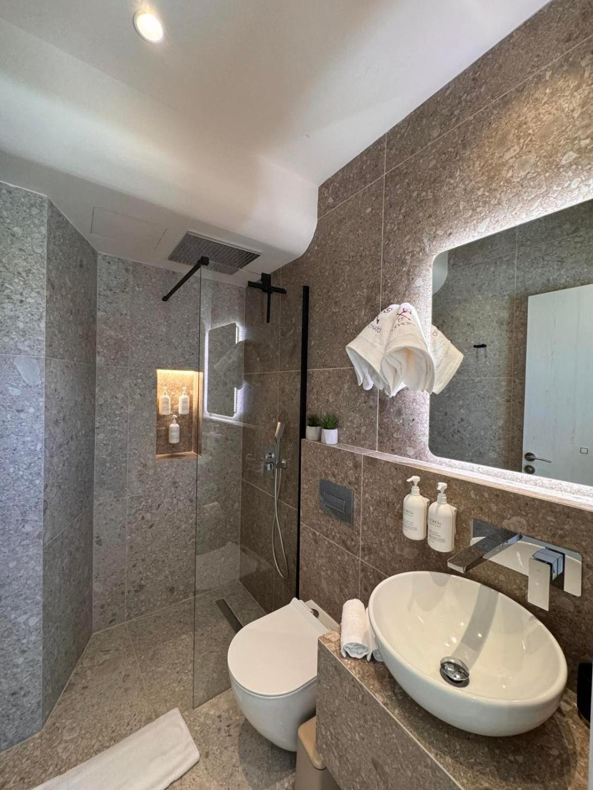 Vetus Vicinato Luxury Homes Rhodes City Extérieur photo