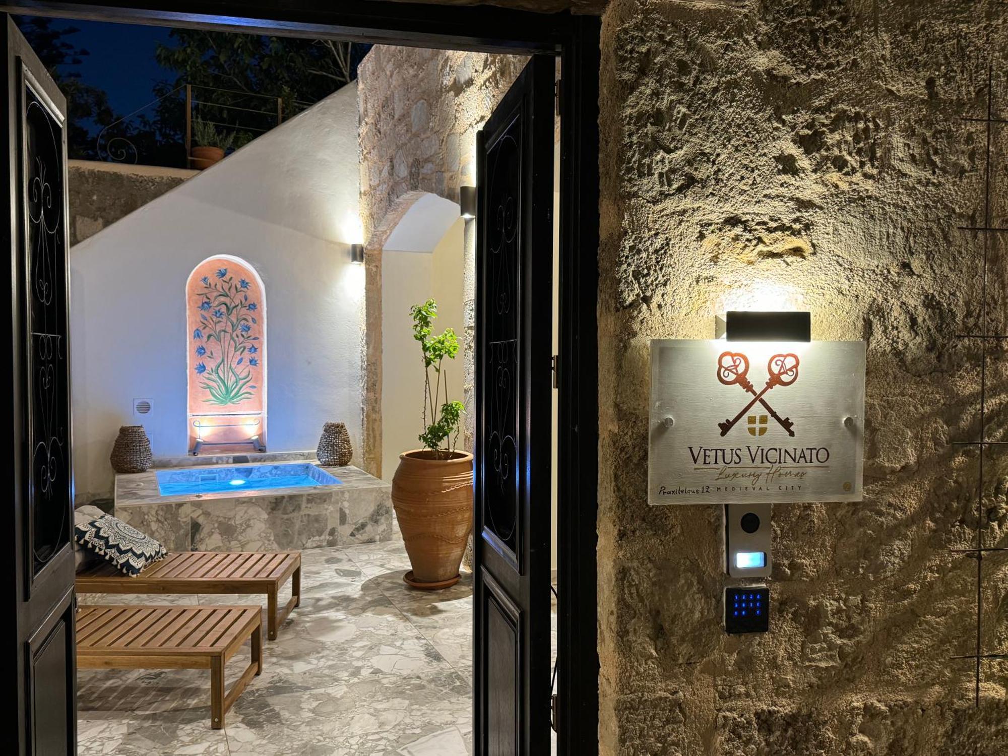 Vetus Vicinato Luxury Homes Rhodes City Extérieur photo