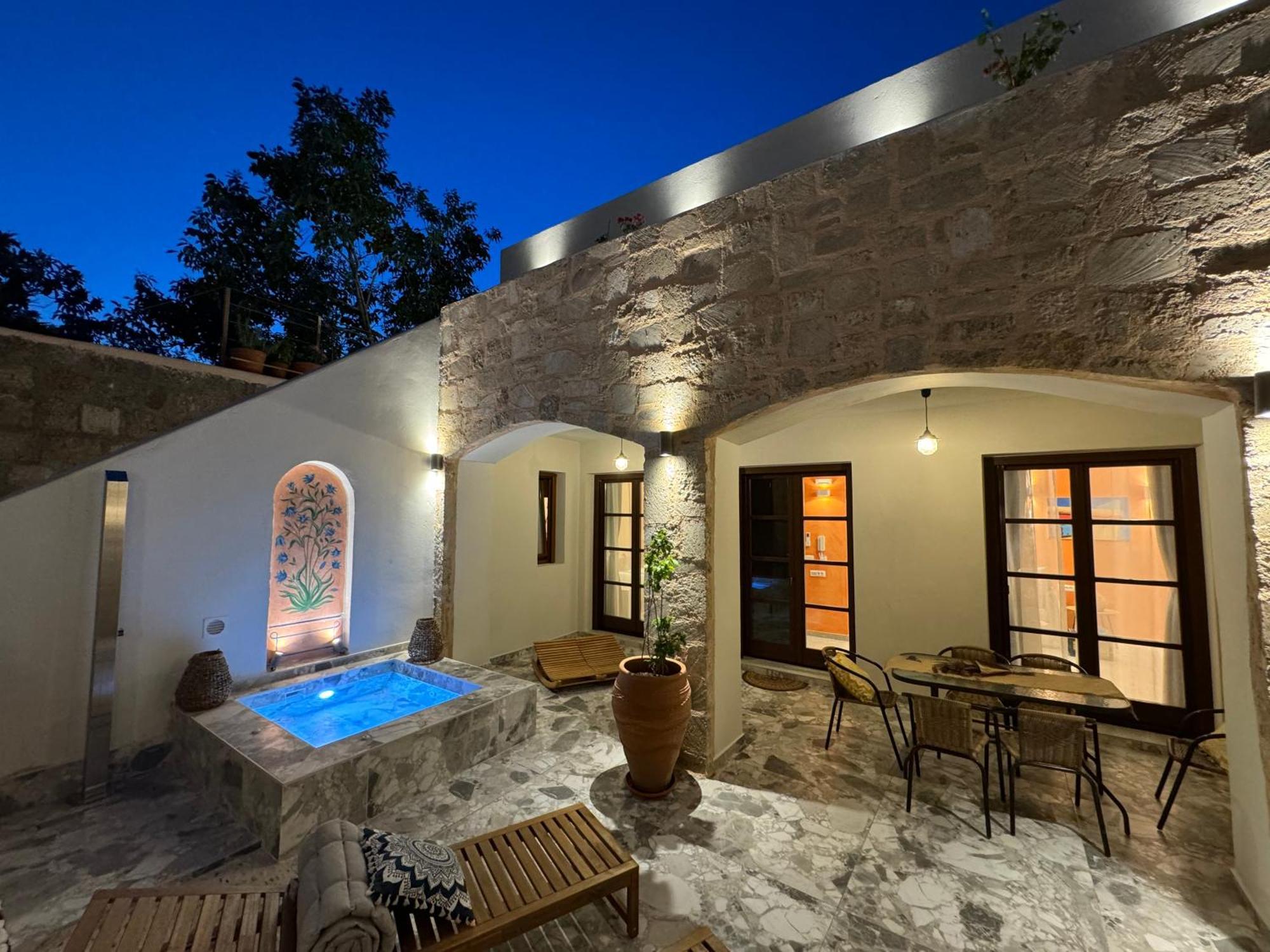 Vetus Vicinato Luxury Homes Rhodes City Extérieur photo